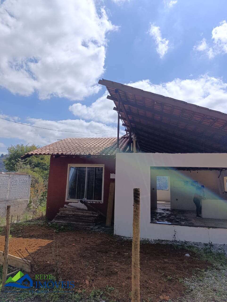 Casa à venda com 3 quartos, 110m² - São Geraldo,Nova Friburgo