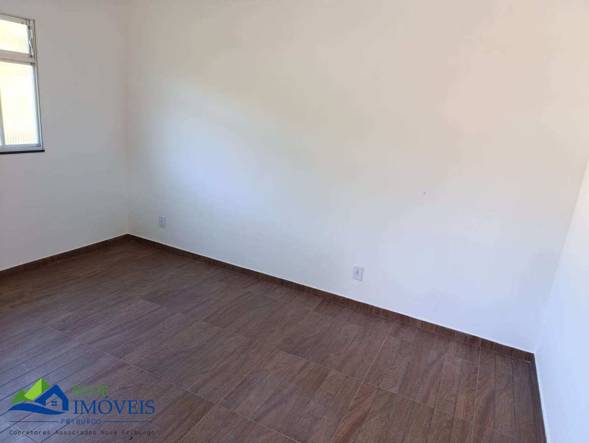 Casa à venda com 2 quartos, 100m² - Loteamento Sitio Jacina,Nova Friburgo