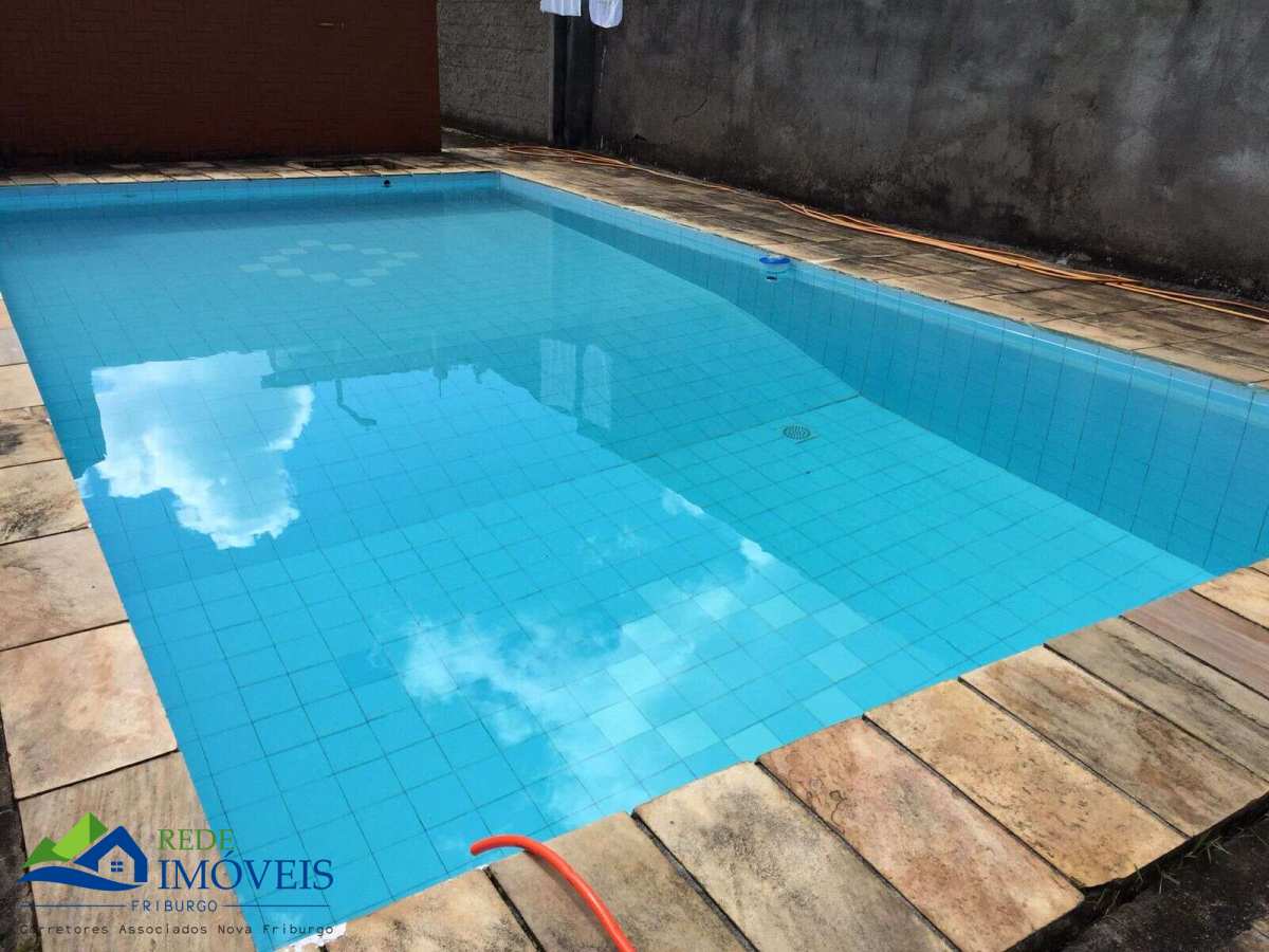 Casa de alto padrão à venda com 3 quartos, 140m² - Chácara Paraíso,Nova Friburgo