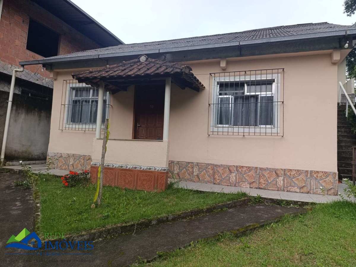Casa à venda com 3 quartos, 100m² - Riograndina,Nova Friburgo