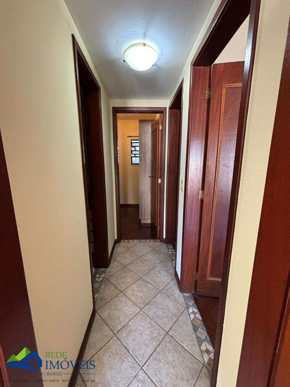 Apartamento à venda com 2 quartos, 130m² - Centro,Nova Friburgo