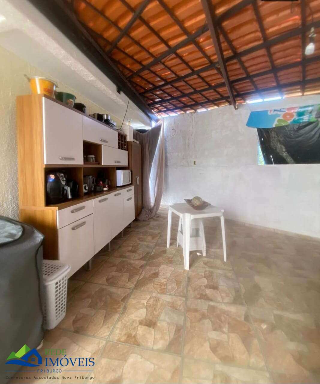 Casa à venda em Nova Friburgo, PARADA FOLLY, com 3 quartos, 110m² - Rede Imóveis Friburgo