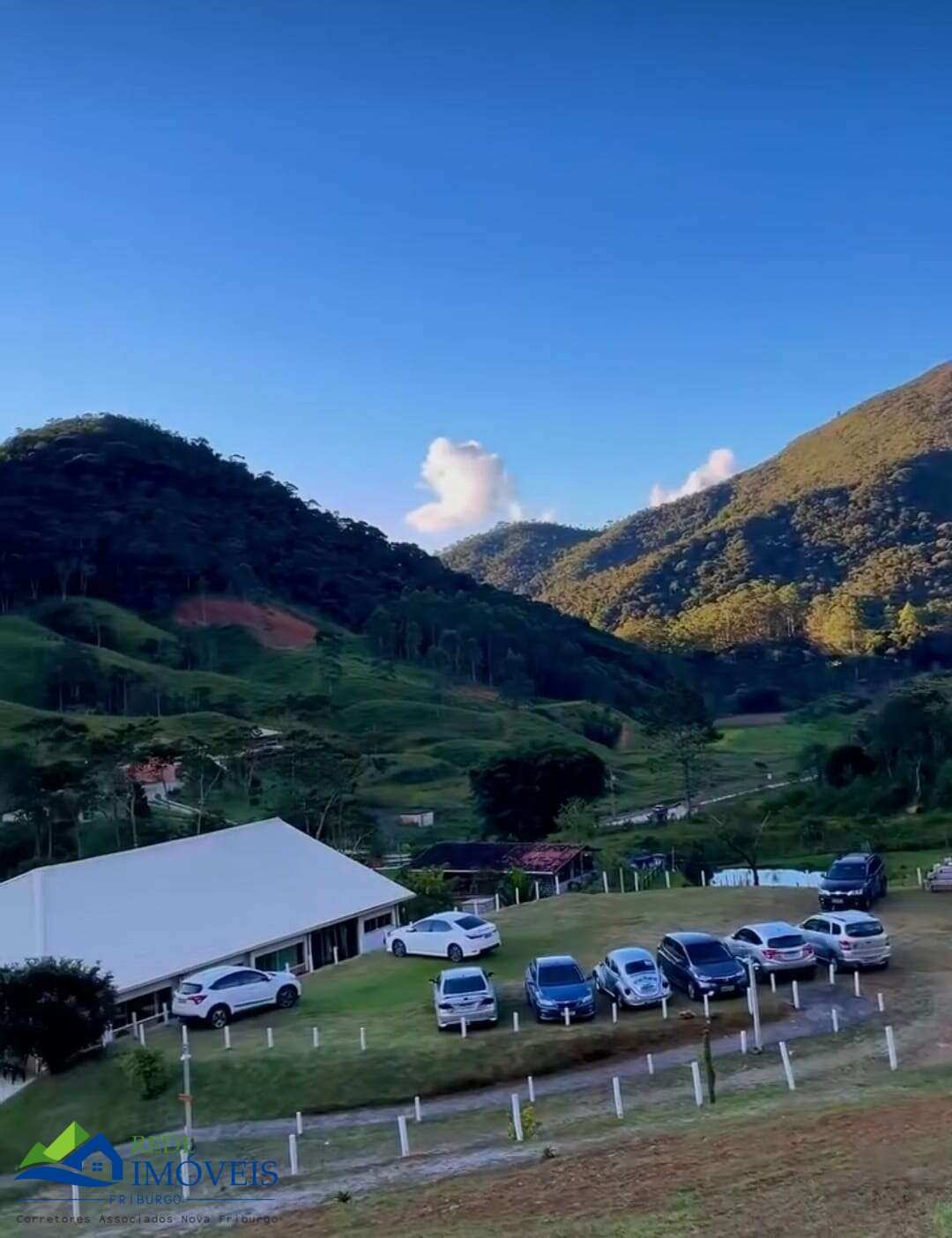 Sítio à venda em Nova Friburgo, Cardinot, com 3 quartos, 20.000m² - Rede Imóveis Friburgo