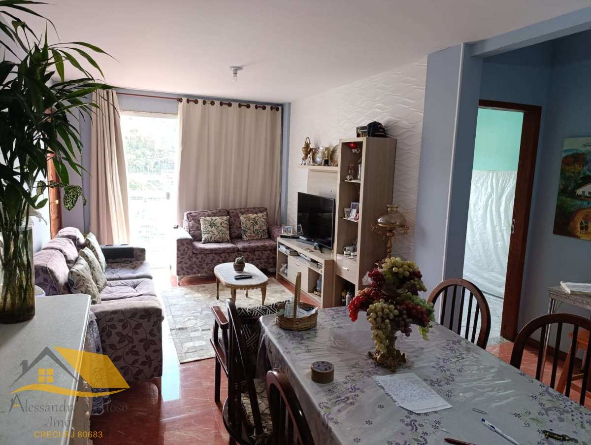 Vendo Apartamento no Loteamento Sta Terezinha, São Jorge com 3 quartos e 1 suíte - Rede Imóveis Friburgo