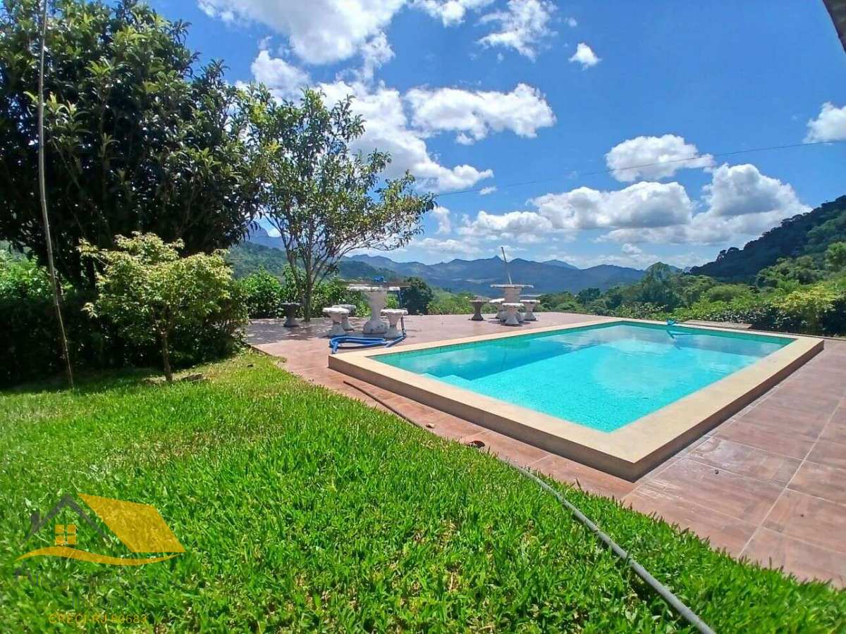 Chácara à venda com 3 quartos, 100m² - CONQUISTA,Nova Friburgo