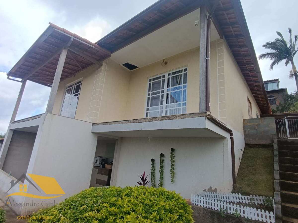 Casa à venda com 2 quartos, 120m² - Boa Ventura,Nova Friburgo