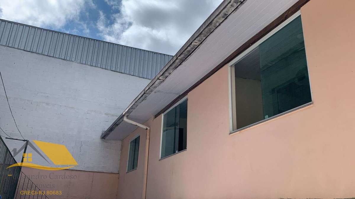 Casa à venda com 4 quartos, 111m² - Conselheiro Paulino,Nova Friburgo