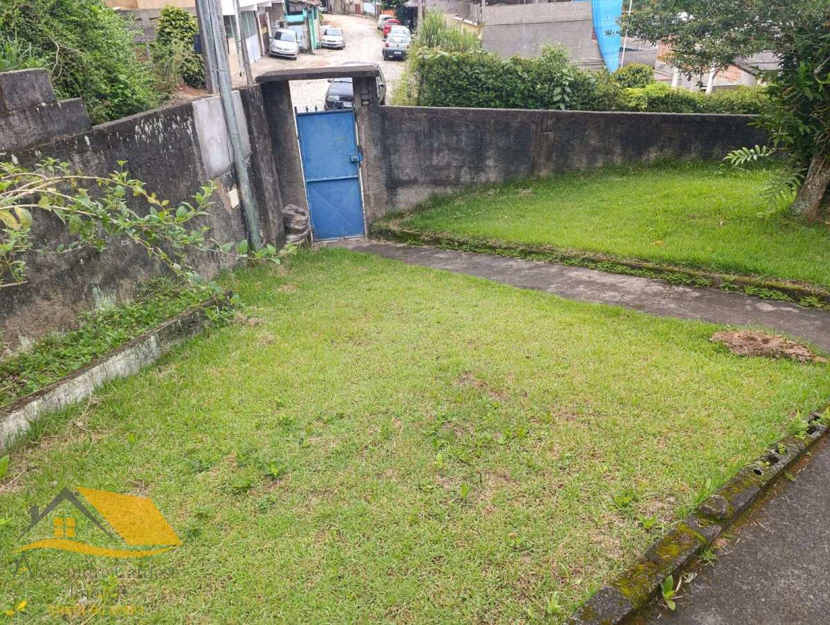 Casa à venda com 3 quartos, 100m² - Riograndina,Nova Friburgo